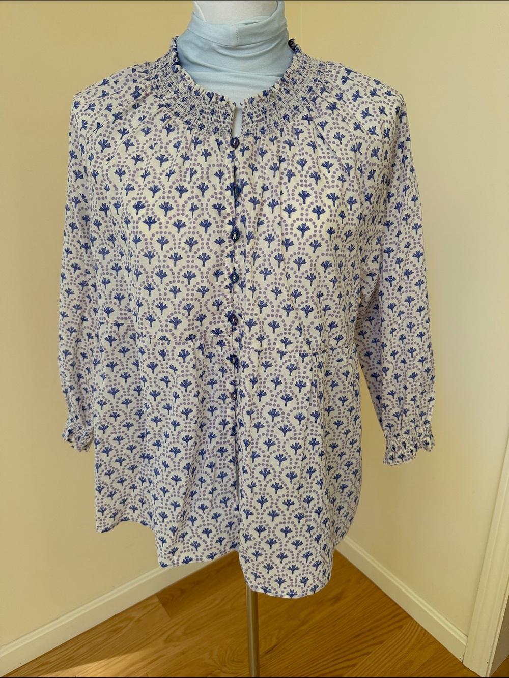 Gudrun Sjoden large leela organic cotton smoked blouse.